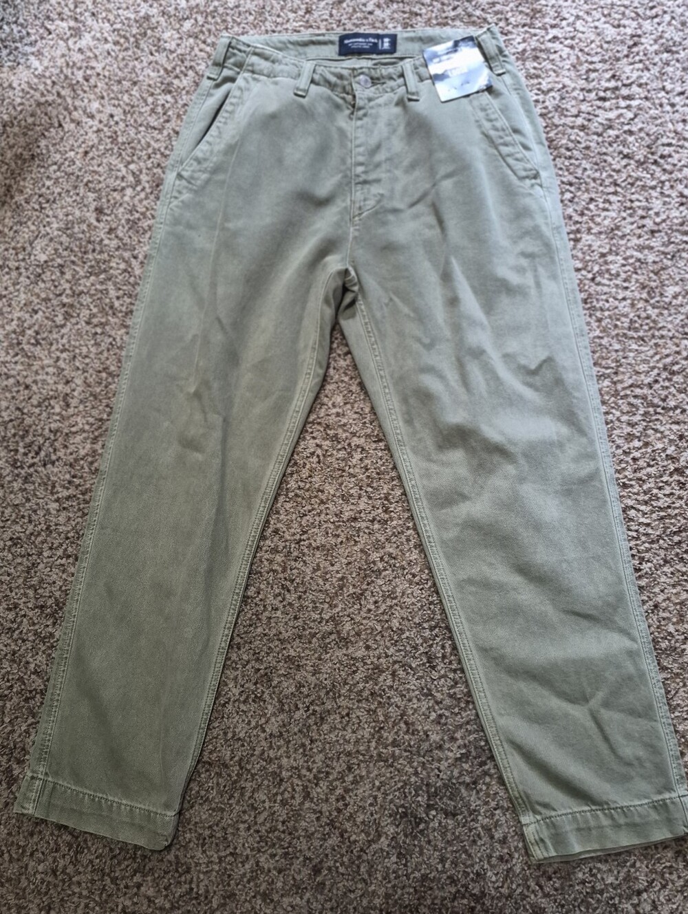 NWT Abercrombie & Fitch Athletic Loose Fit Pants - Olive Green Size 30X30 - Picture 3 of 4